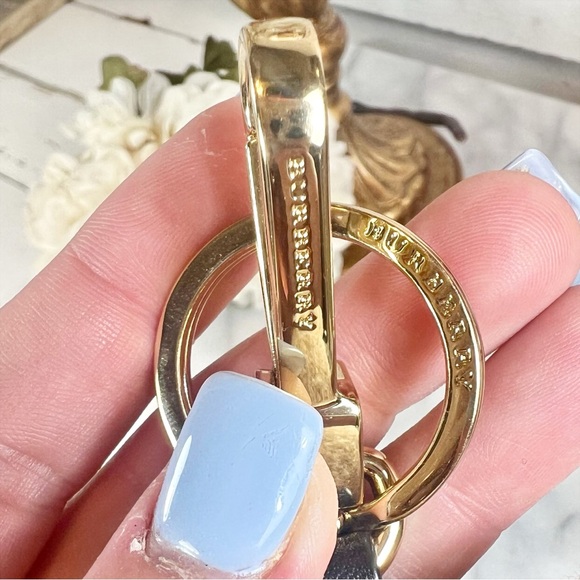 Burberry Thomas Bear Charm with Bow Tie - Picture 7 of 11